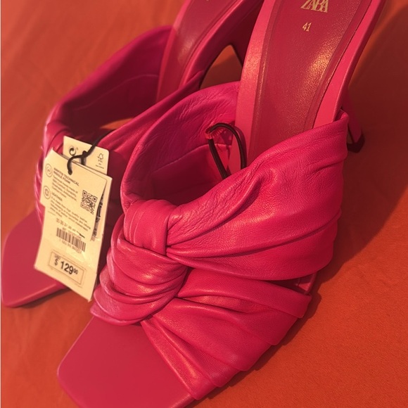 Zara Brand New Heels - Picture 4 of 7